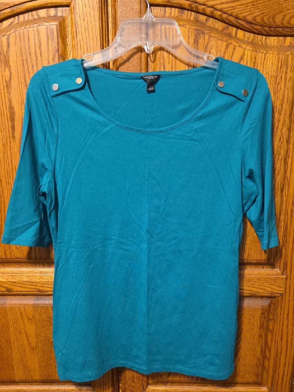 Ann Taylor Teal Scoop Neck Short Sleeve Top with Shoulder Snaps